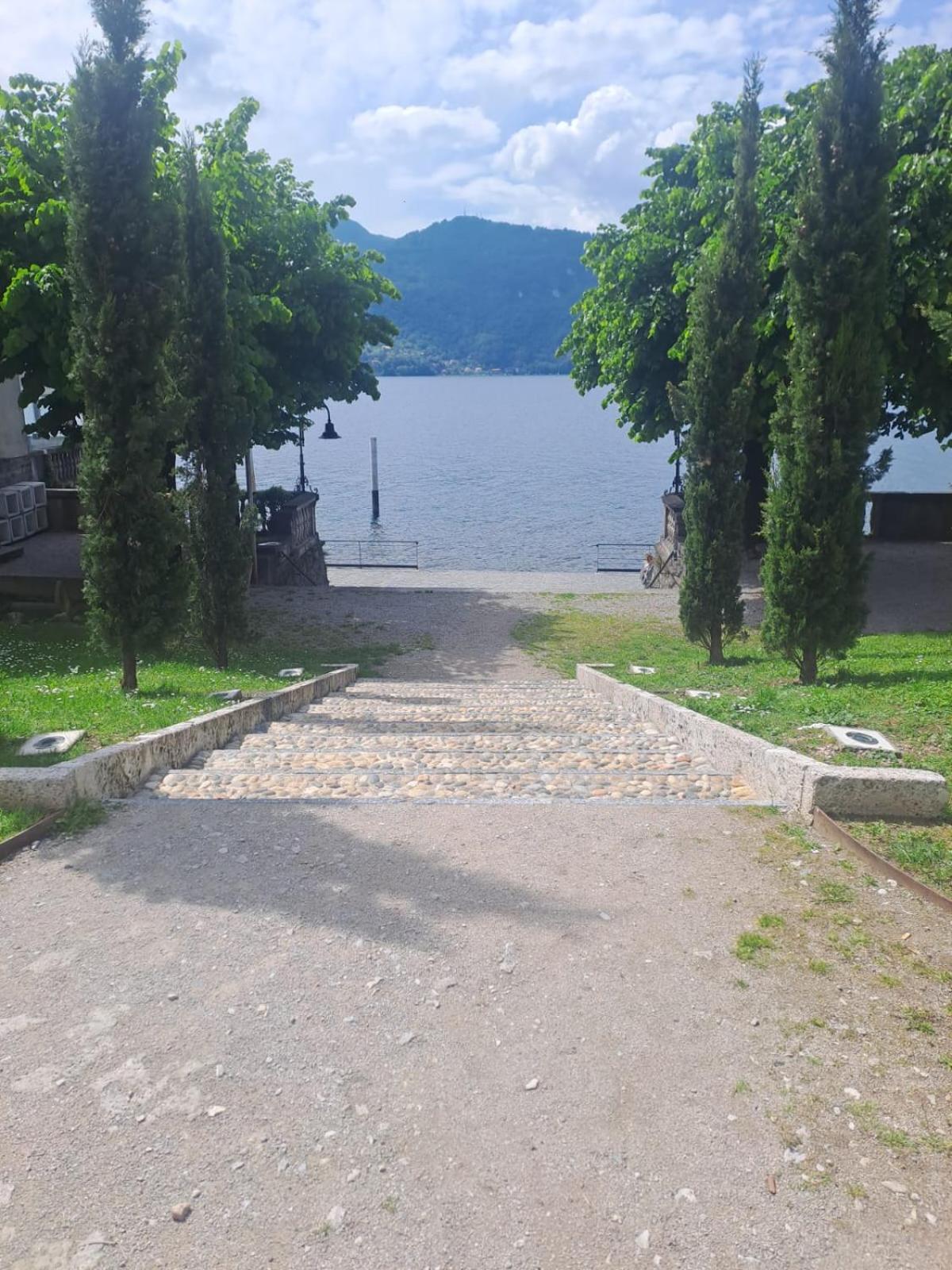 Il Gatto E La Volpe Foresteria Lombarda Lierna Buitenkant foto